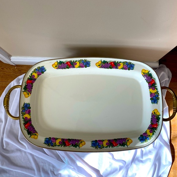 Vintage Porcelain Enameled serving platter with fruit design and brass handles - Picture 2 of 5